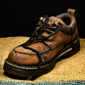 caterpillar men's diagnostic steel toe waterproof boot